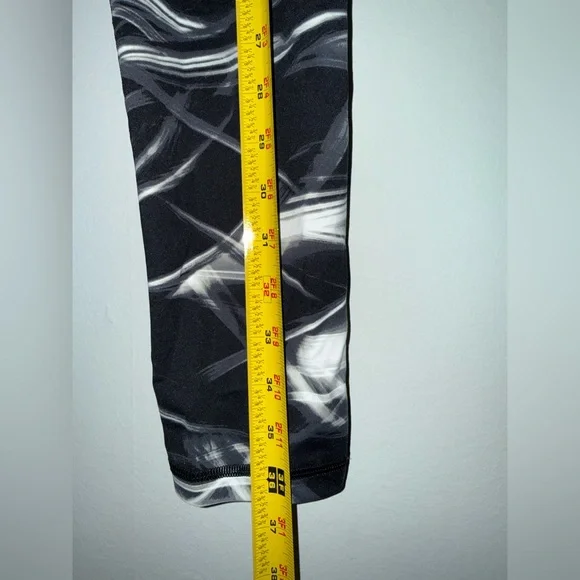 VICTORIA SPORT women’s leggings sz M ✨ - Picture 2 of 8